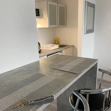 Wohlfuehlwohnung In * Хальстенбек